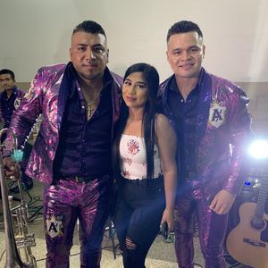 Meet your Posher, Corayma